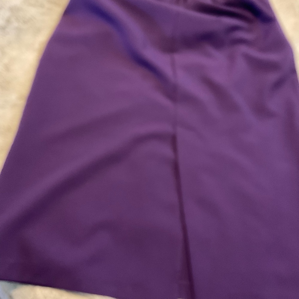ALLISON Woods Two Piece Tailored Suit - Picture 3 of 7